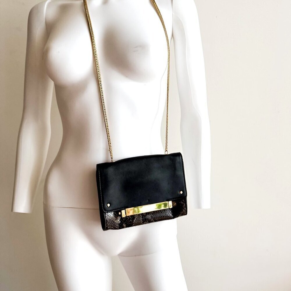 Club Monaco Black Snakeskin Small Envelope Crossbody w Gold chain - Picture 2 of 6